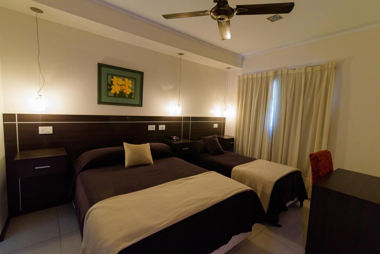 Hotel Coe Vera Парана Екстер'єр фото