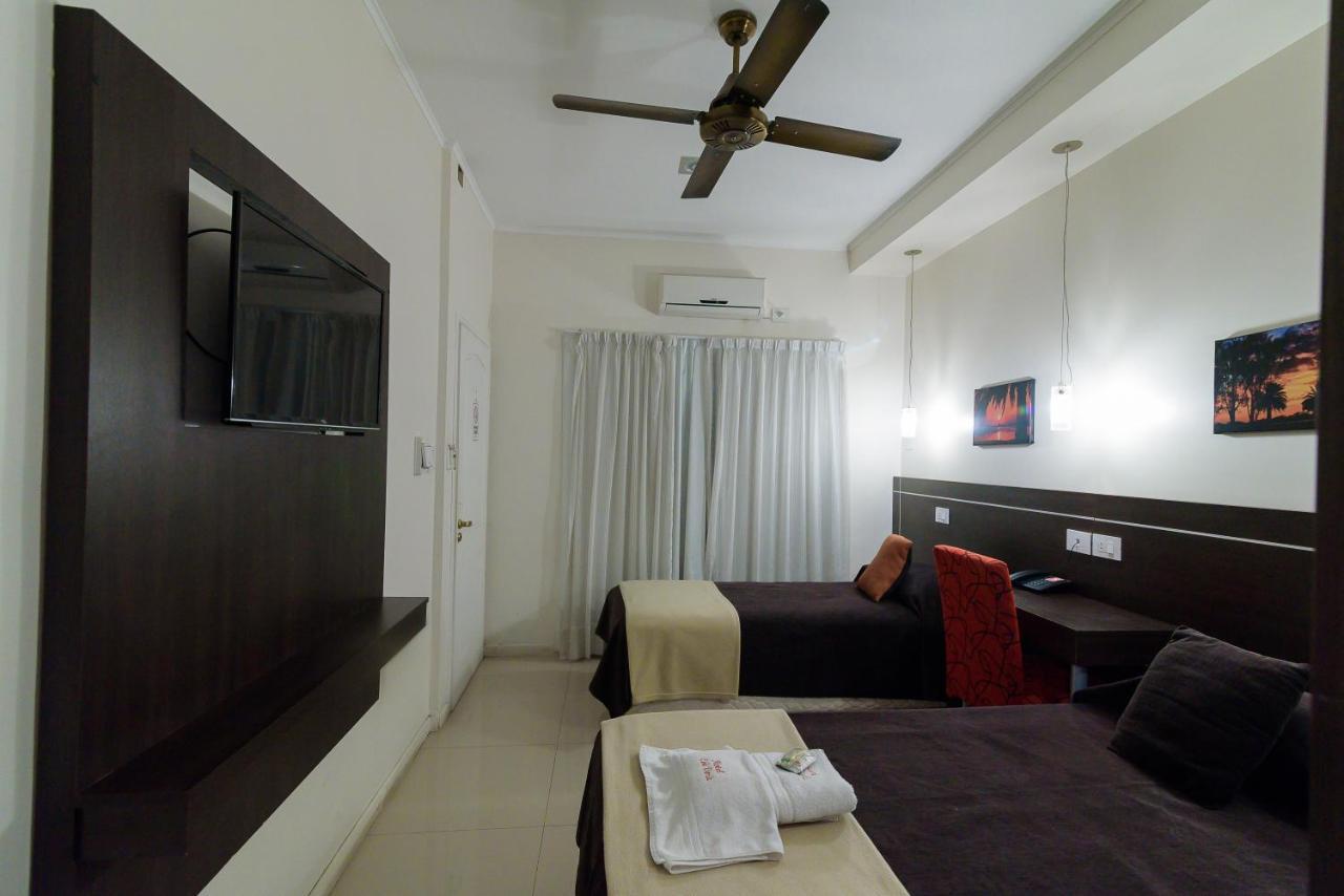 Hotel Coe Vera Парана Екстер'єр фото