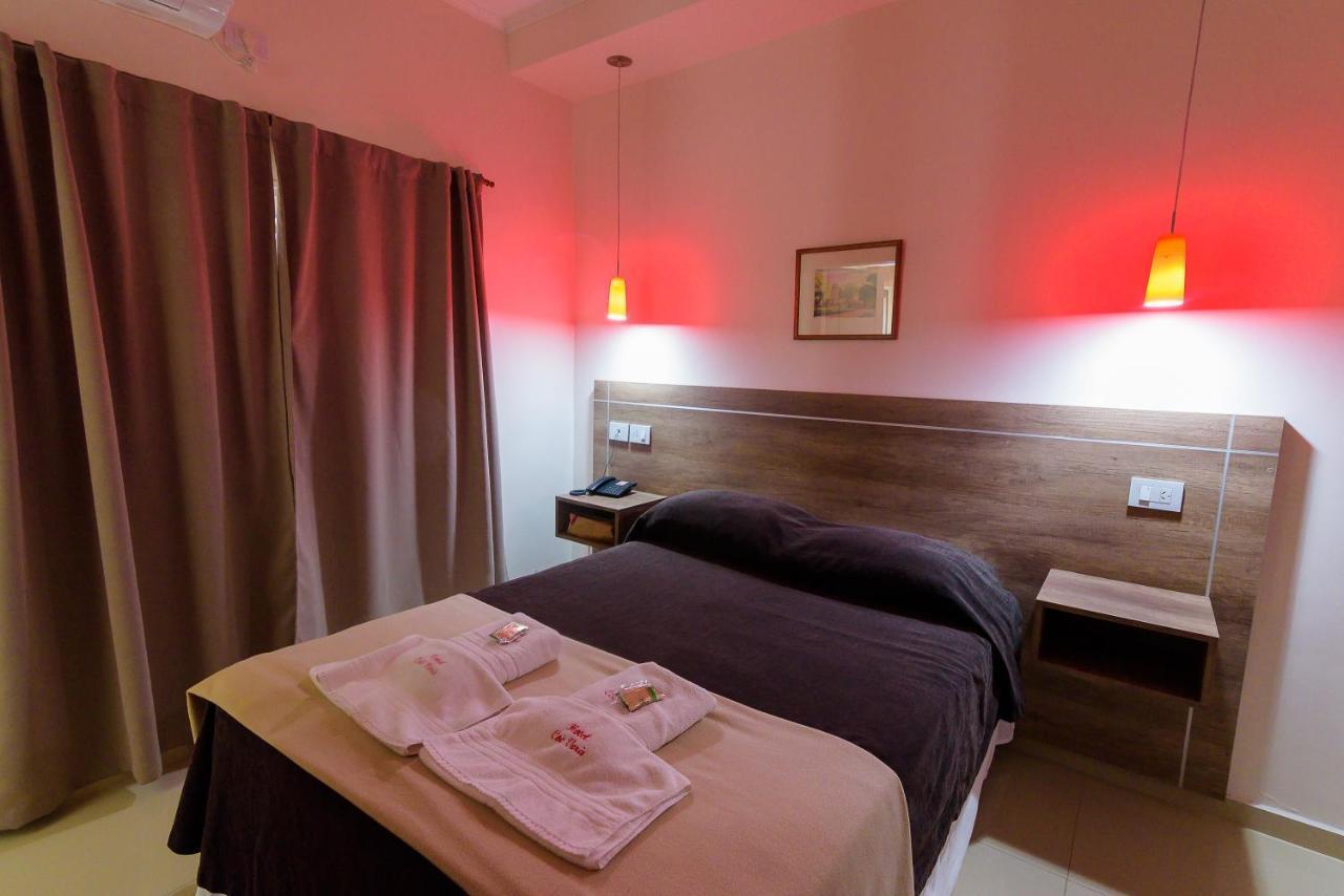 Hotel Coe Vera Парана Екстер'єр фото